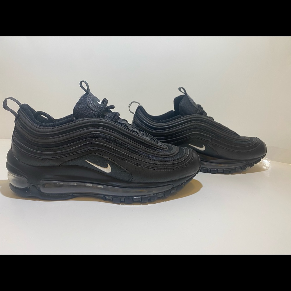 NIKE Air Max 97